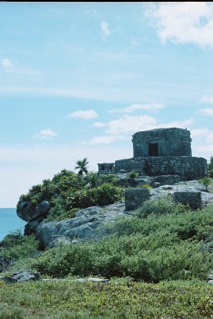 Zona Arqueológica de Tulum - Archeological zone in Tulum