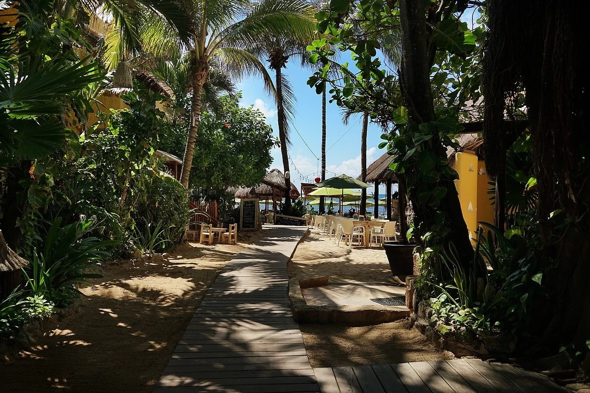 Lido Beach Club