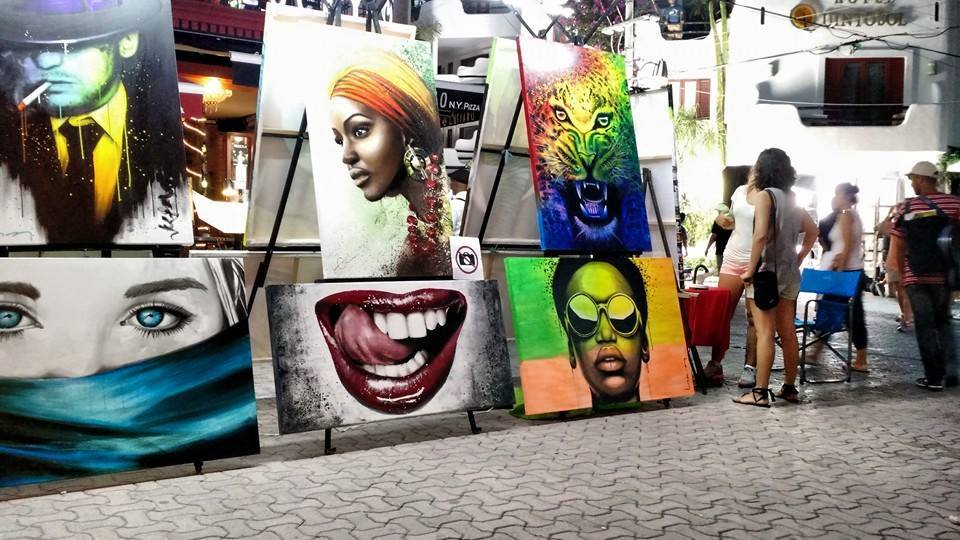 Art Thursdays on 5th Avenue Playa del Carmen