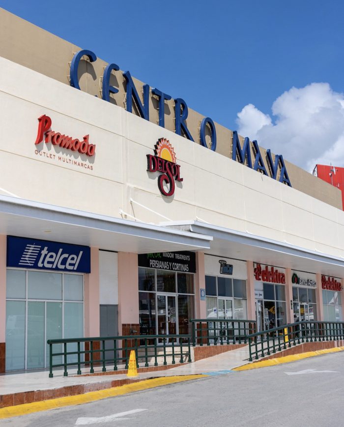 Centro Maya Fachada
